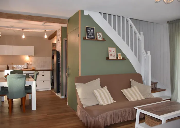 Yvonnette * Salles-Courbatiès