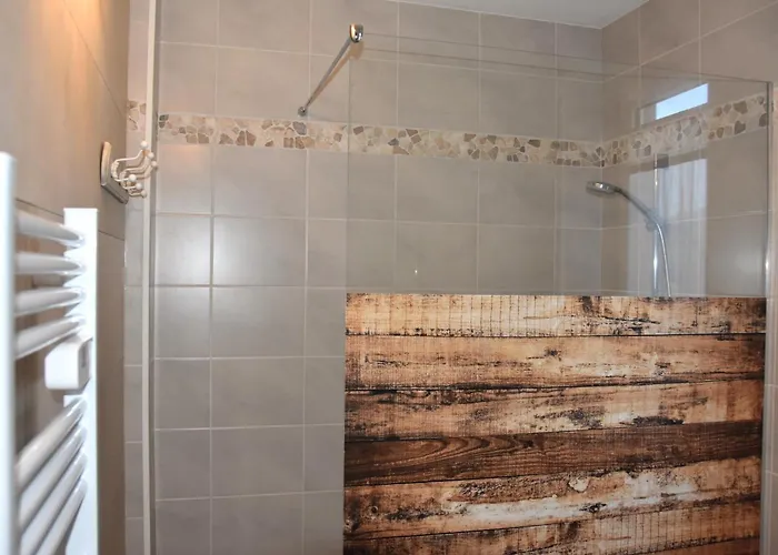 Yvonnette Casa de Férias Salles-Courbatiès